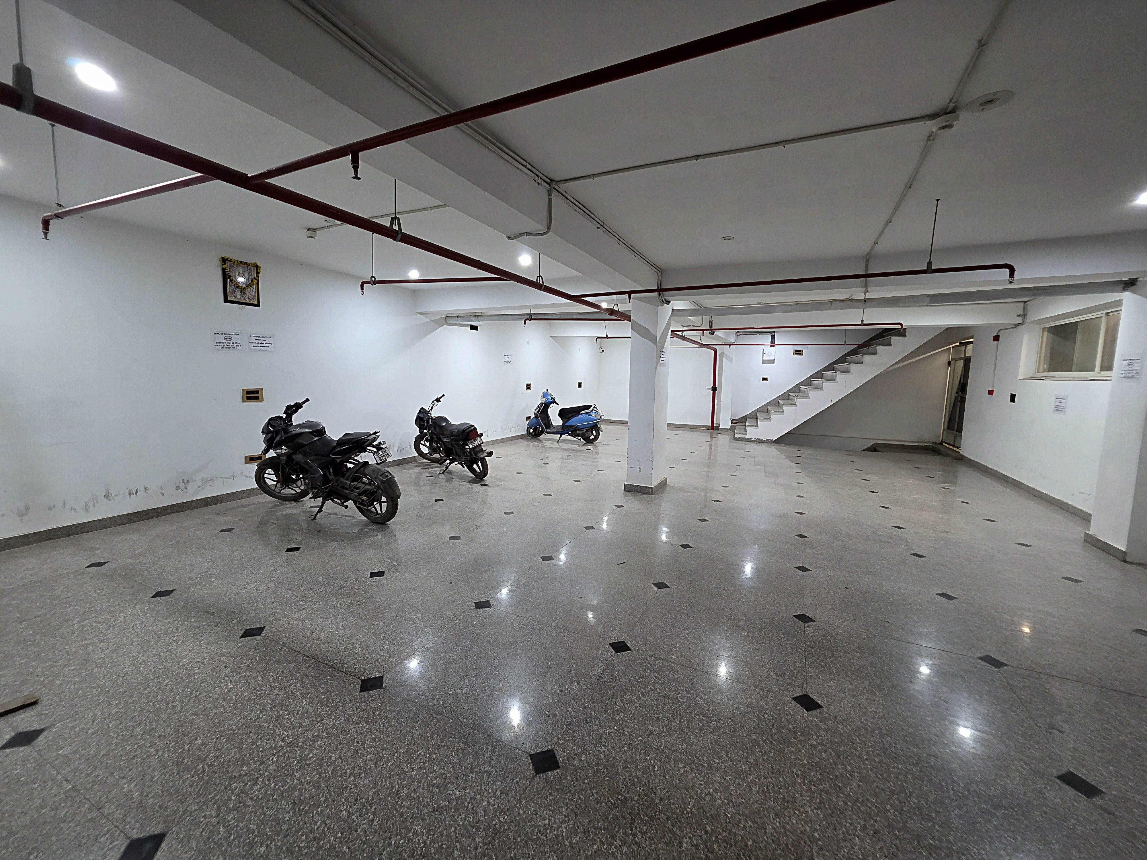 EasExplore Home Town Hotel Grand