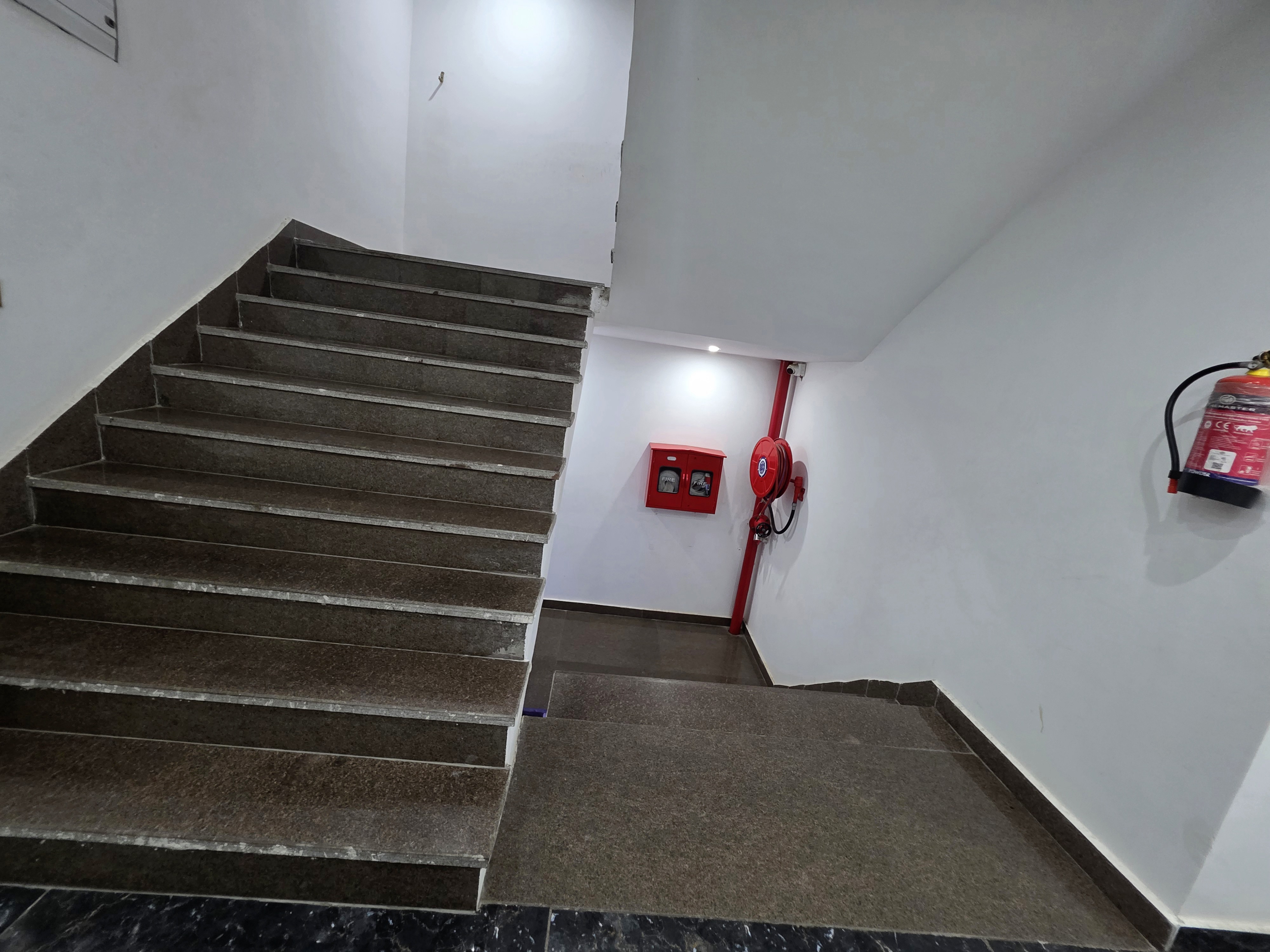 EasExplore Home Town Hotel Grand