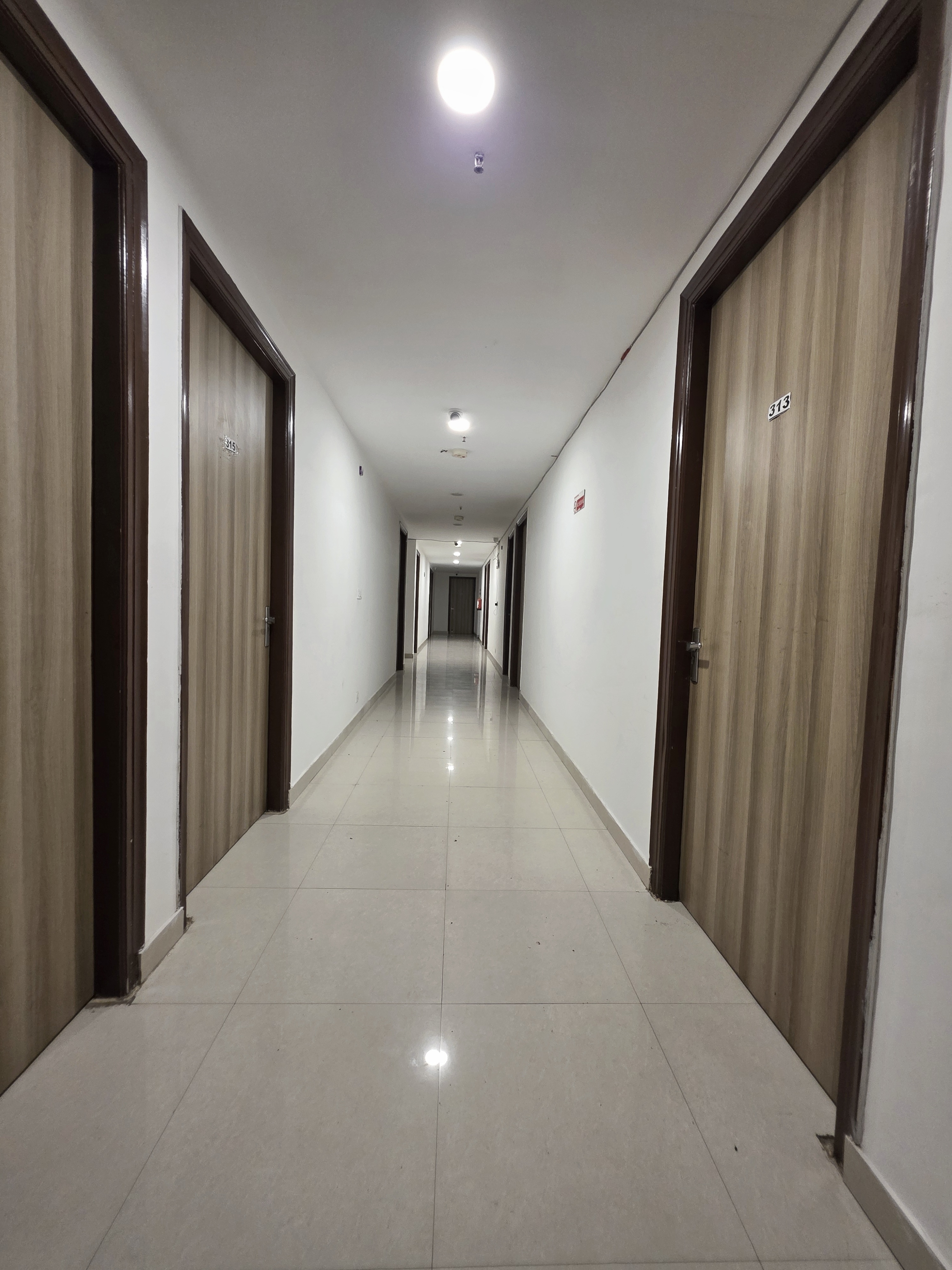 EasExplore Home Town Hotel Hilson