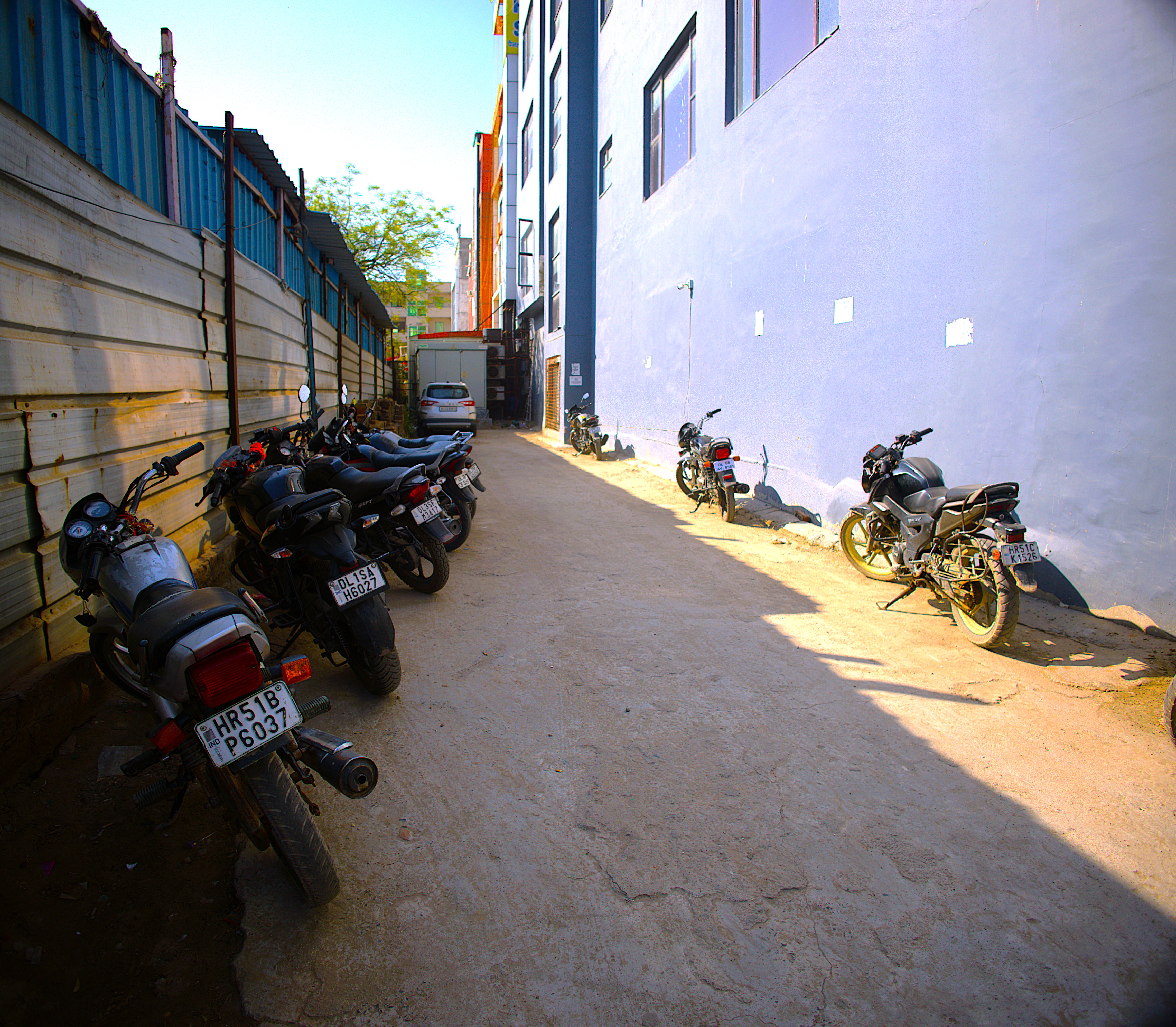 EasExplore Home Town Hotel Hilson