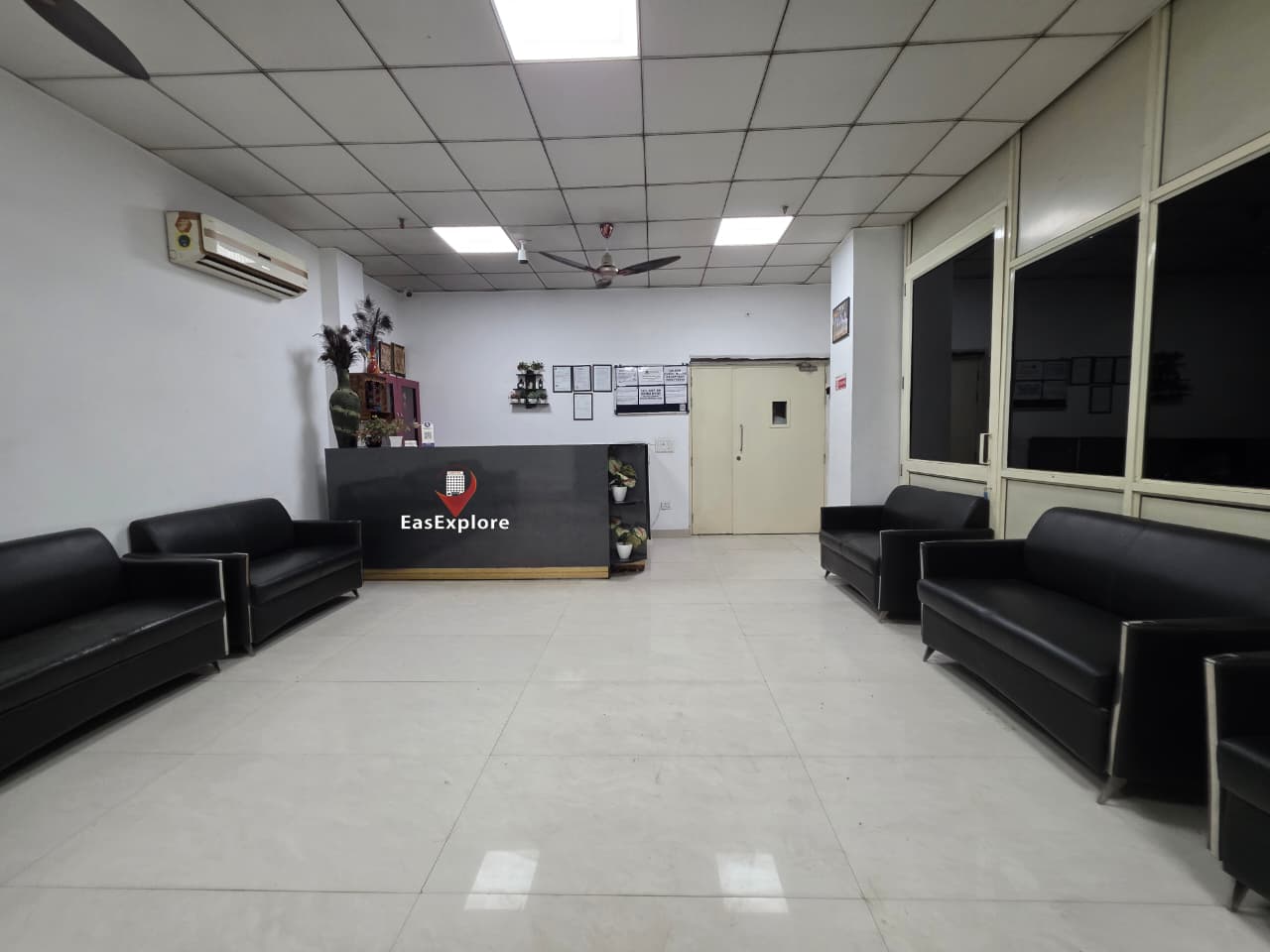 EasExplore Home Town Hotel Hilson